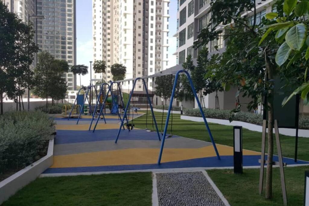 Conezion, Nice View, Beside Ioi City Mall, Opposite Hospital Serdang, Beside Uniteen And Upm, Πουτρατζάγια Εξωτερικό φωτογραφία